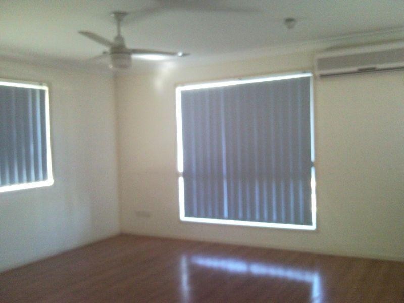 27 Spring Road, Kallangur QLD 4503