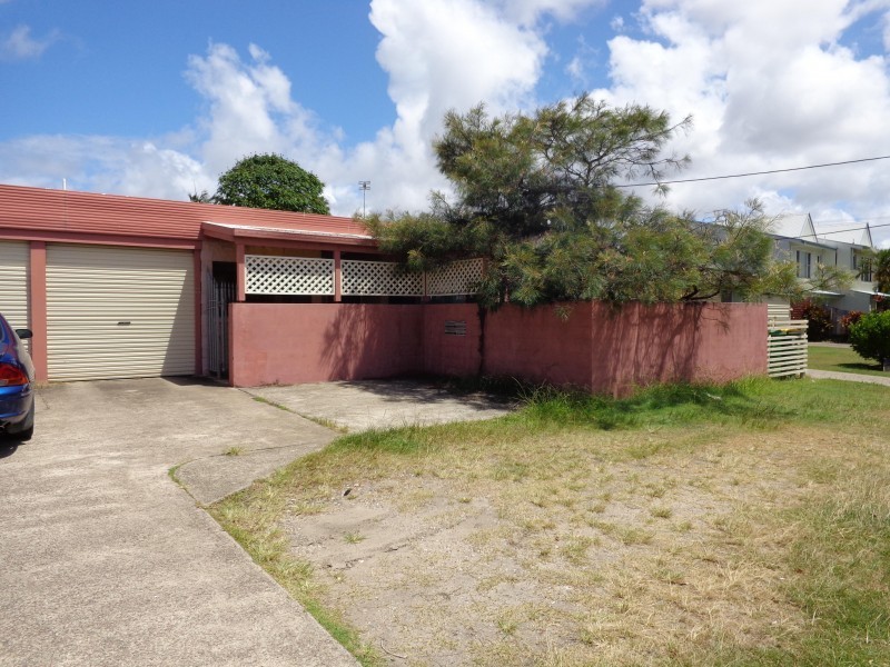 2/17 Tarcoola Avenue, Mooloolaba QLD 4557