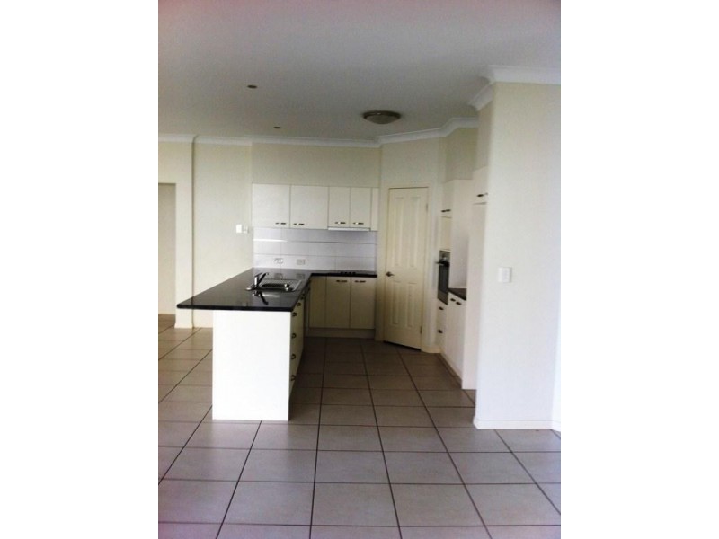64 Sunningdale Street, Redland Bay QLD 4165