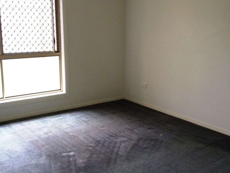 64 Sunningdale Street, Redland Bay QLD 4165