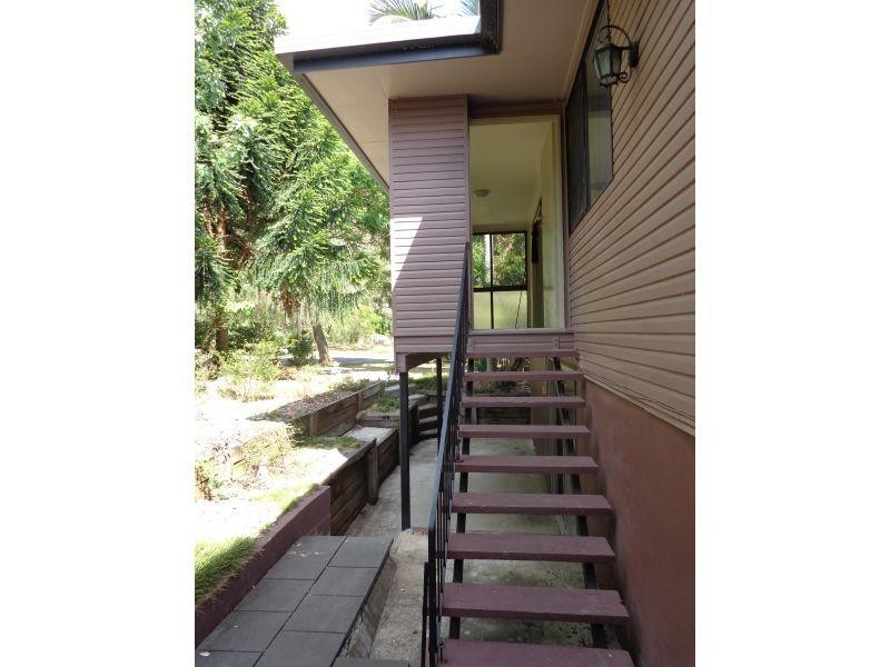 77 Bankside Street, Nathan QLD 4111