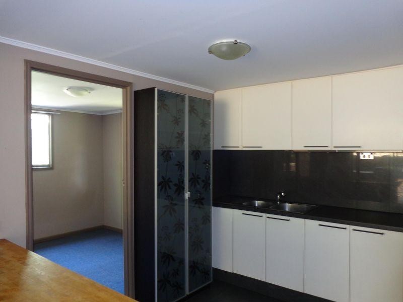 77 Bankside Street, Nathan QLD 4111