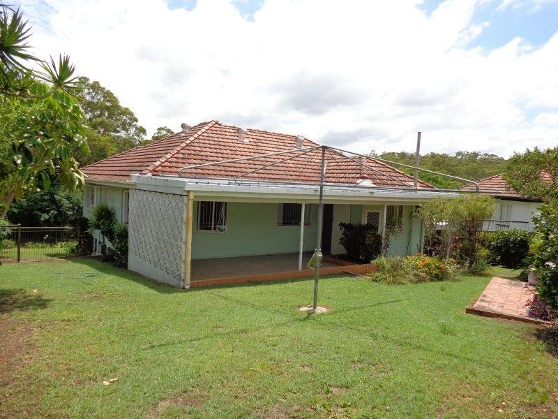 4 Lana Street, Tarragindi QLD 4121