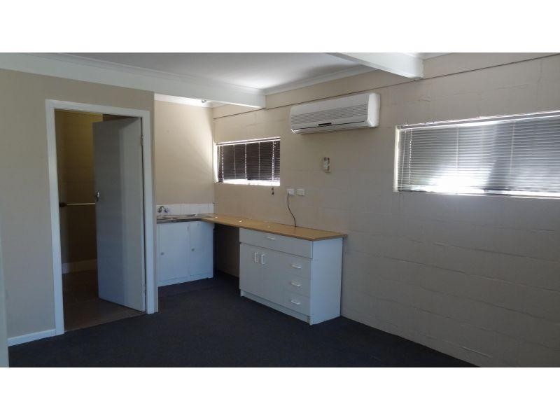 50 Douglas Street, Mooloolaba QLD 4557