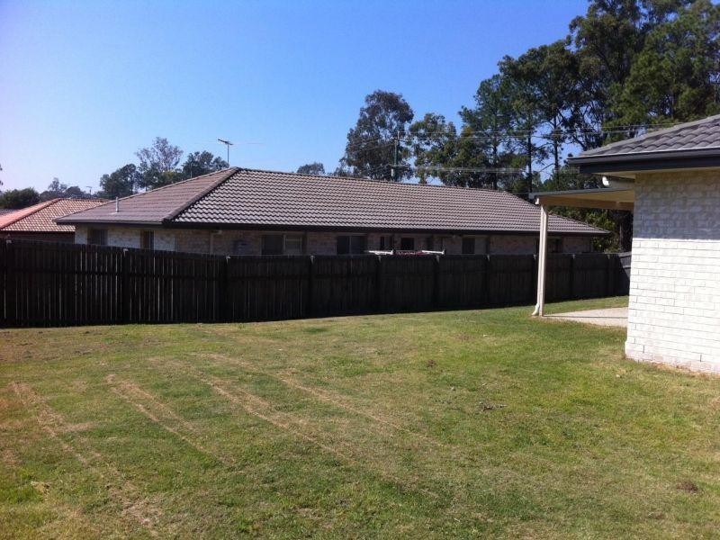 18 Spruce Street, Loganlea QLD 4131