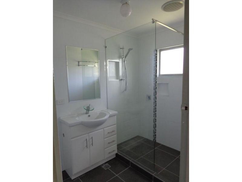 77 Bankside Street, Nathan QLD 4111