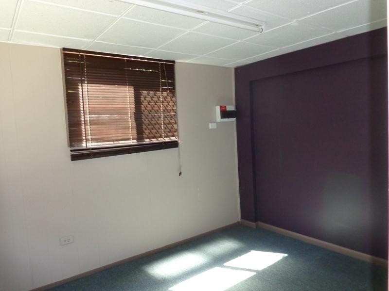 77 Bankside Street, Nathan QLD 4111