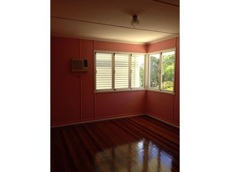 16 Benton Street, Acacia Ridge QLD 4110