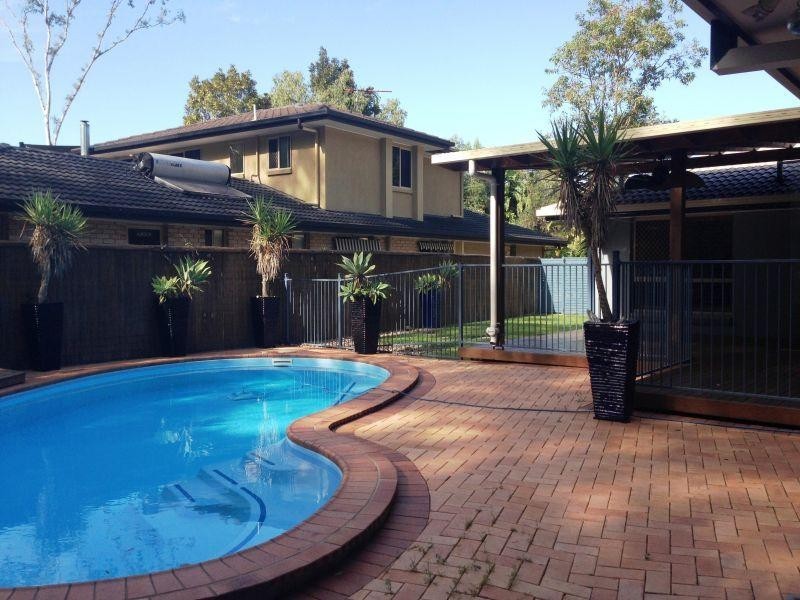 37 Olivia Drive, Carina QLD 4152