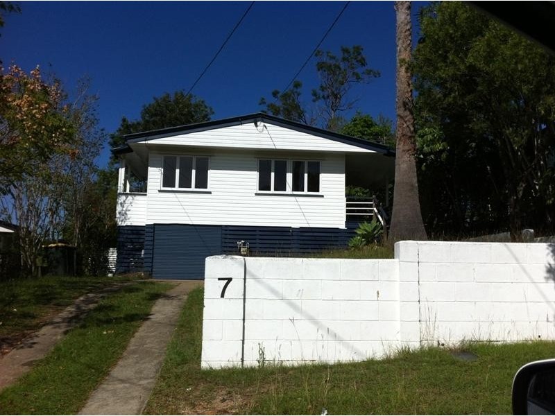 7 Rutherford Street, Stafford Heights QLD 4053