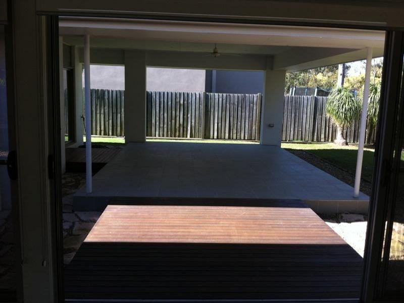 47 Torrens Crescent, Wakerley QLD 4154