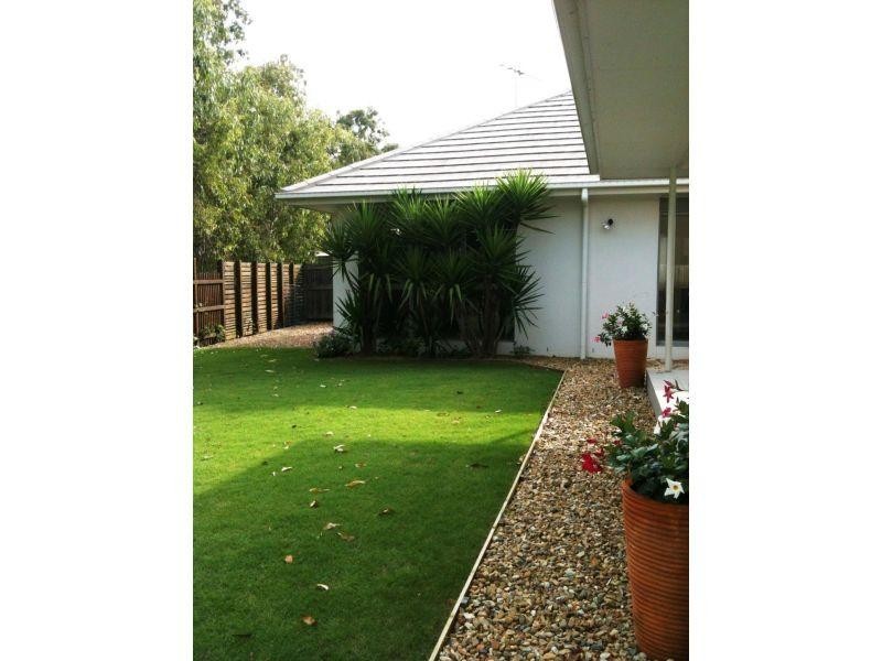 47 Torrens Crescent, Wakerley QLD 4154