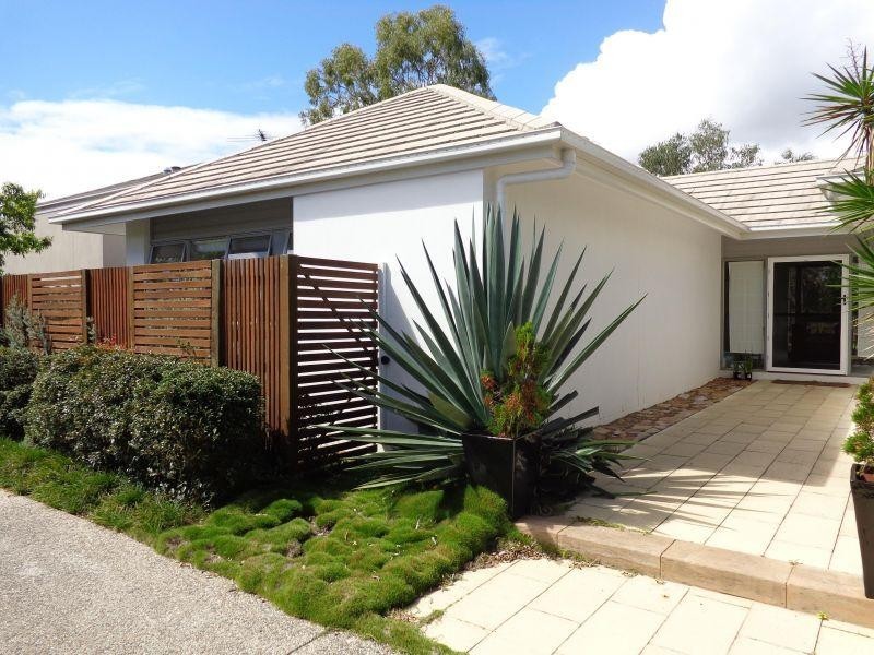 47 Torrens Crescent, Wakerley QLD 4154