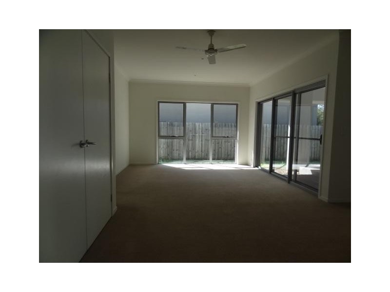 47 Torrens Crescent, Wakerley QLD 4154