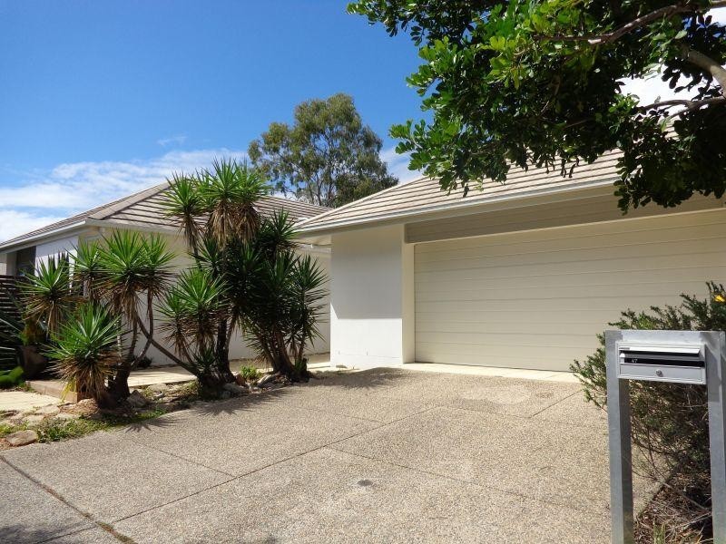 47 Torrens Crescent, Wakerley QLD 4154
