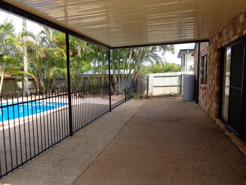 11 Horizon Place, Redland Bay QLD 4165