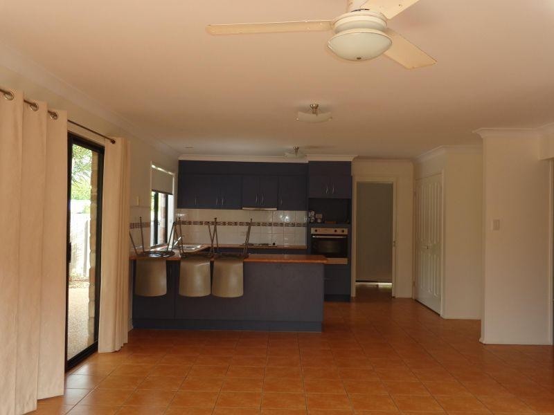 11 Horizon Place, Redland Bay QLD 4165
