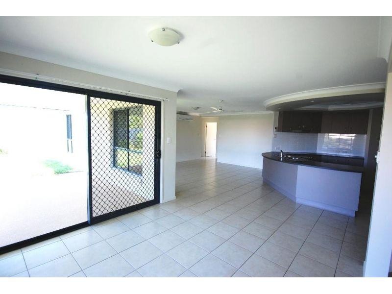 2 Montessa Street, Victoria Point QLD 4165