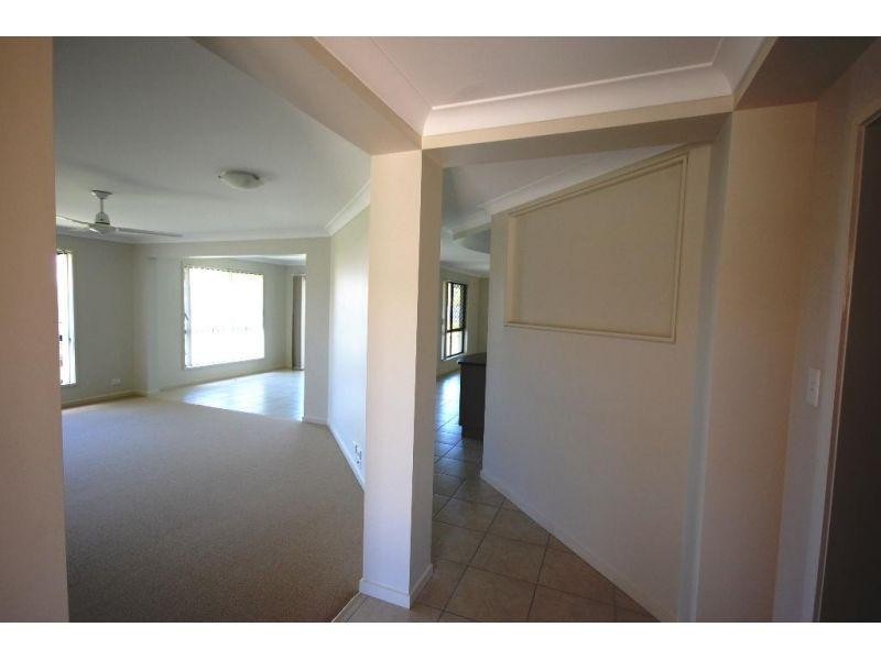 2 Montessa Street, Victoria Point QLD 4165