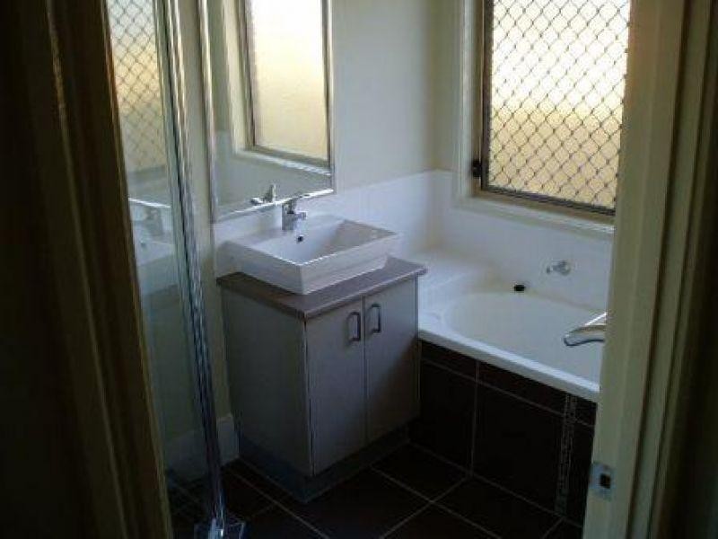 9 Tranquility Circuit, Brassall QLD 4305