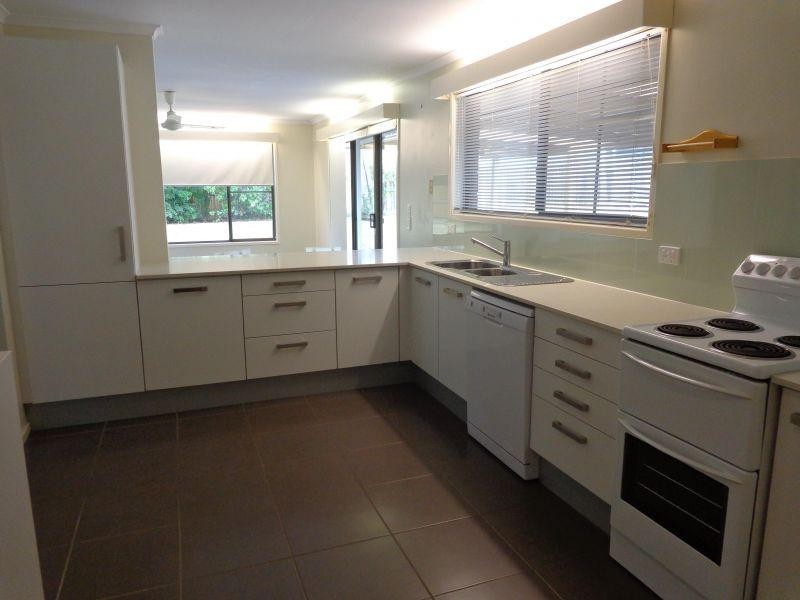 4 Akala Place, Capalaba QLD 4157