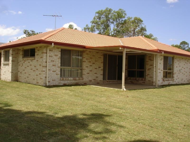 20A Spruce Street, Loganlea QLD 4131