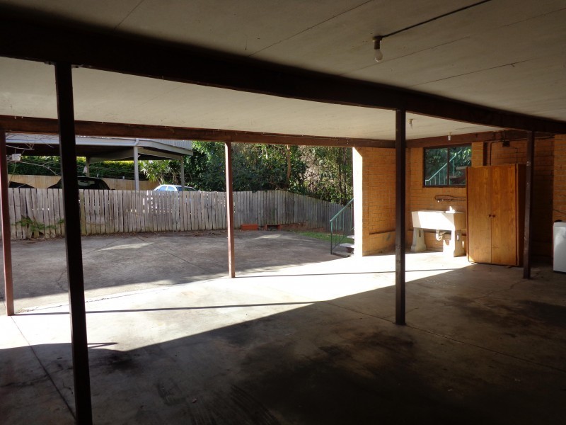 2/10 Roseglen Street, Greenslopes QLD 4120