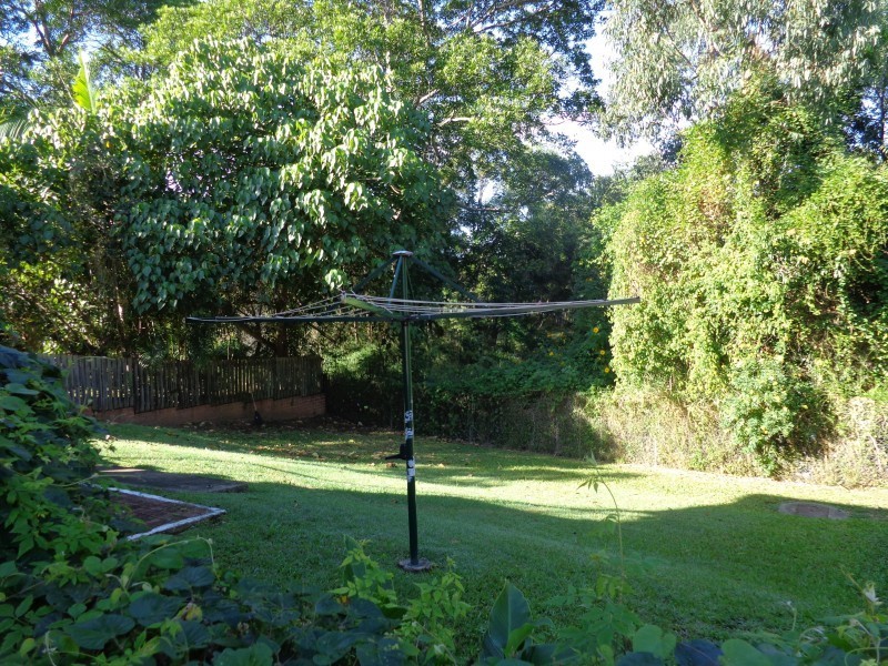 2/10 Roseglen Street, Greenslopes QLD 4120