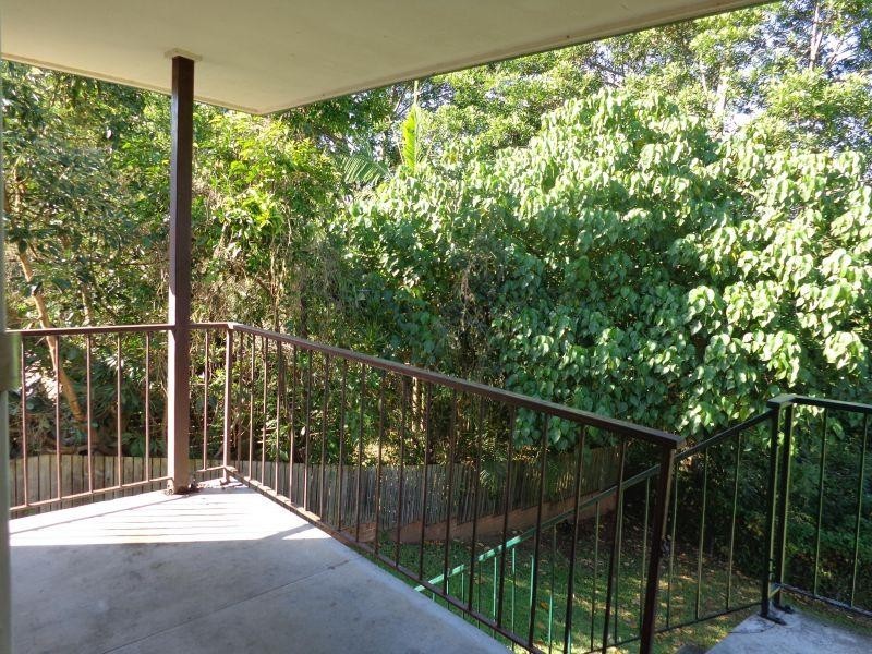 2/10 Roseglen Street, Greenslopes QLD 4120