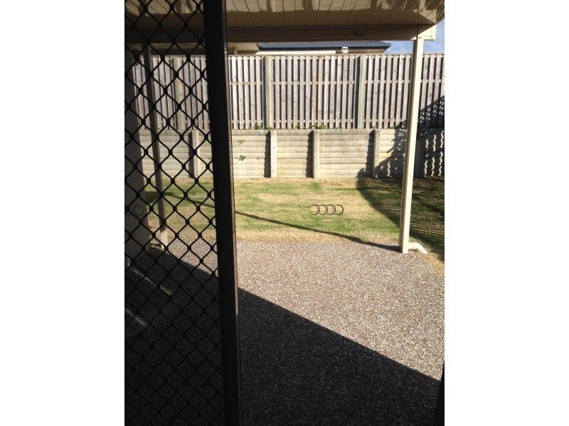 1/30 Toby Close, Kallangur QLD 4503