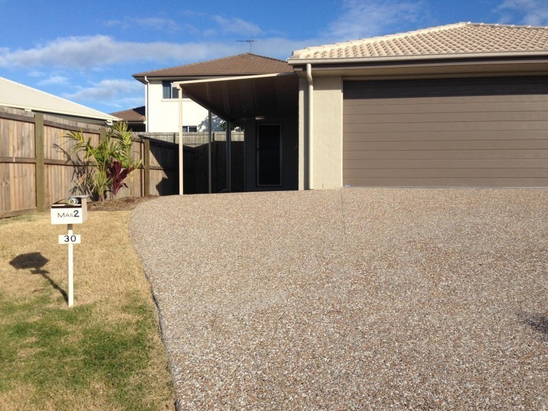 2/30 Toby Close, Kallangur QLD 4503