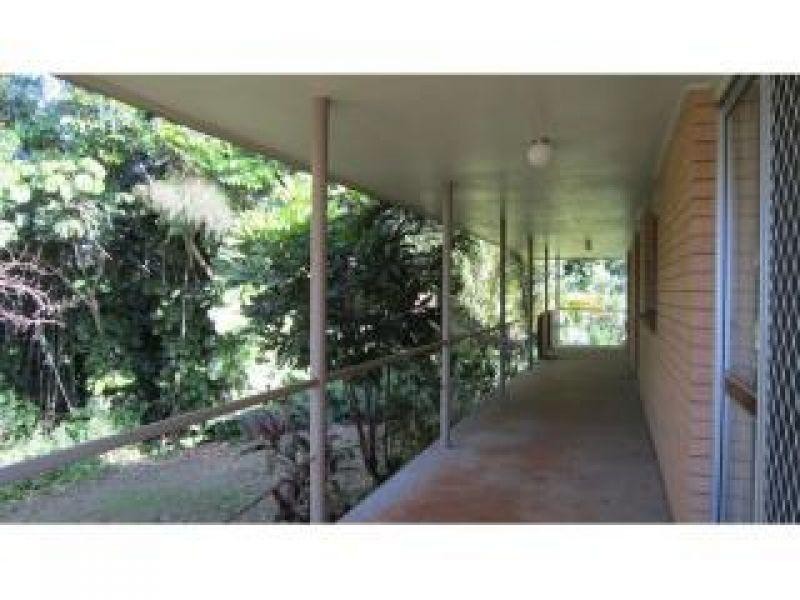 12 Water Street, Cleveland QLD 4163