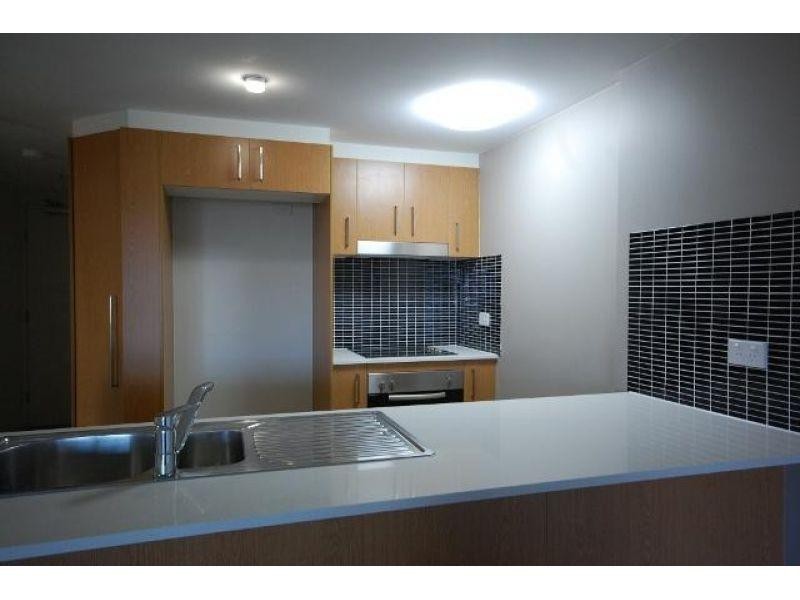 14/203 Shore Street West, Cleveland QLD 4163