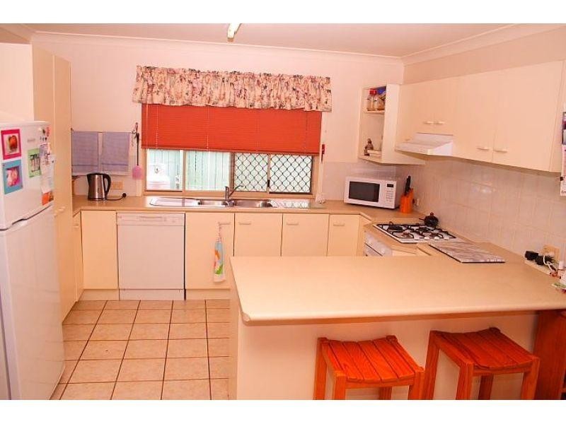 11 Darren Close, Victoria Point QLD 4165