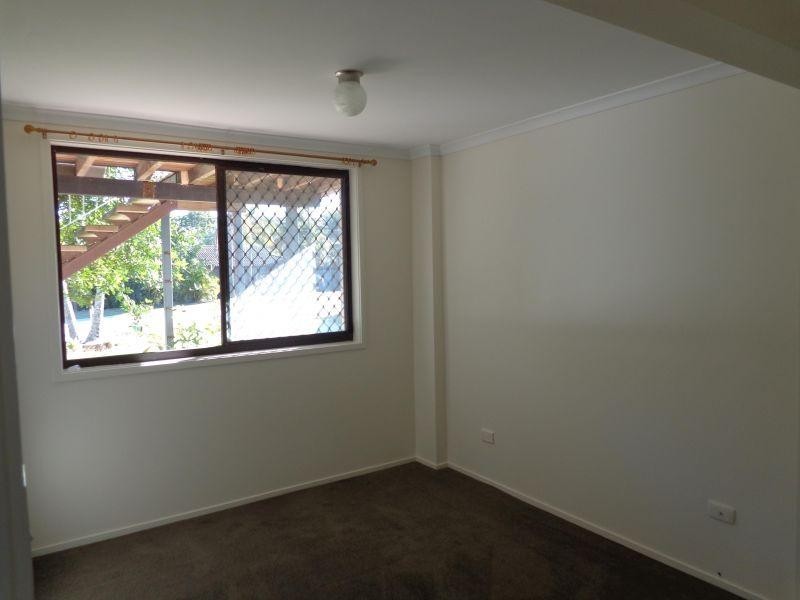 2/18 Kerrong Street, Shailer Park QLD 4128