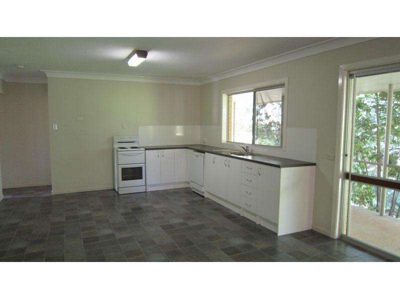 12 Water Street, Cleveland QLD 4163