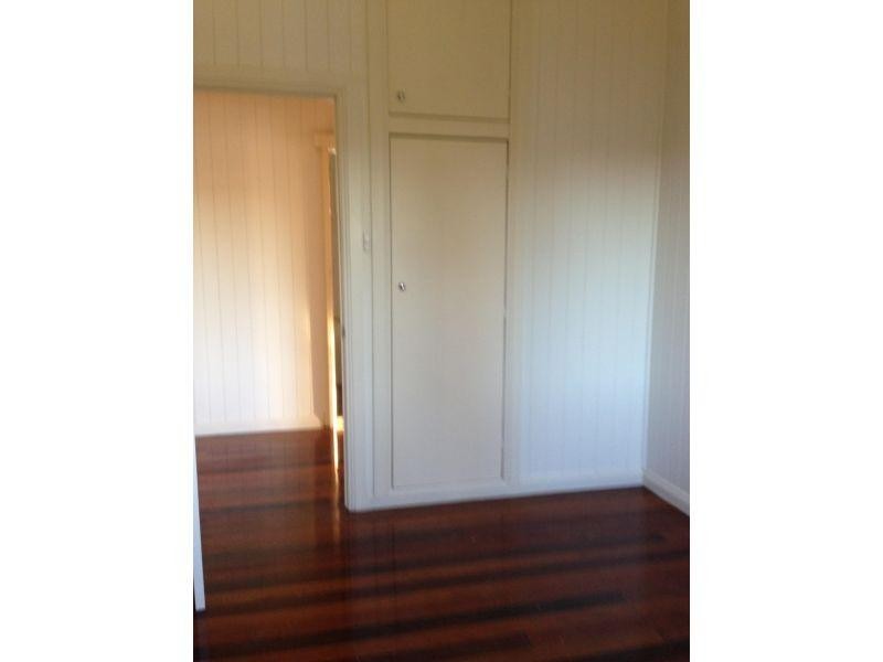 7 Turner Street, Scarborough QLD 4020