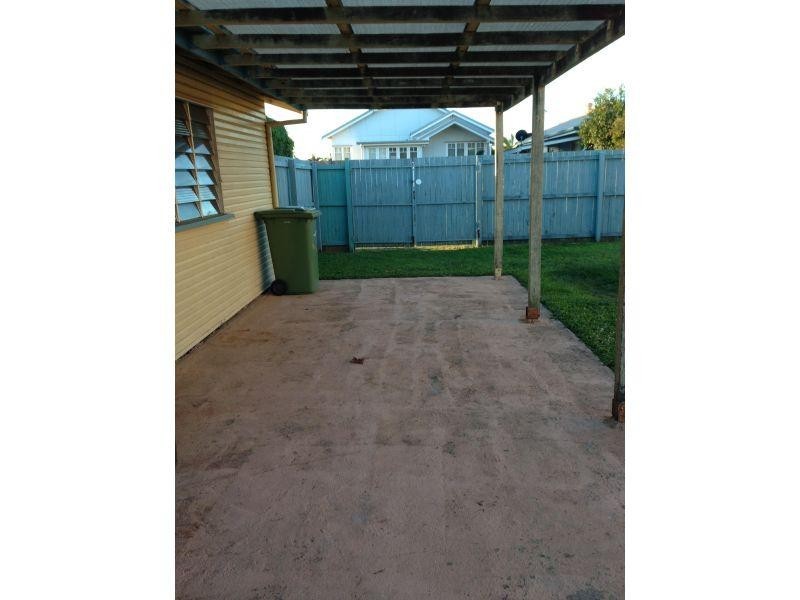 7 Turner Street, Scarborough QLD 4020