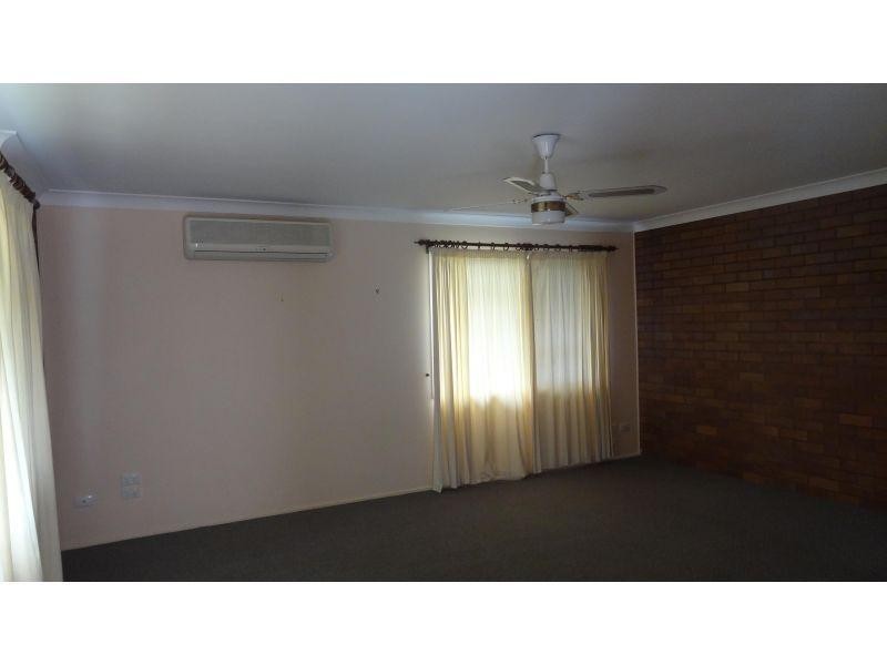 11 Jacaranda Road, Capalaba QLD 4157