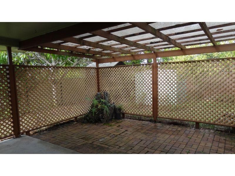 11 Jacaranda Road, Capalaba QLD 4157