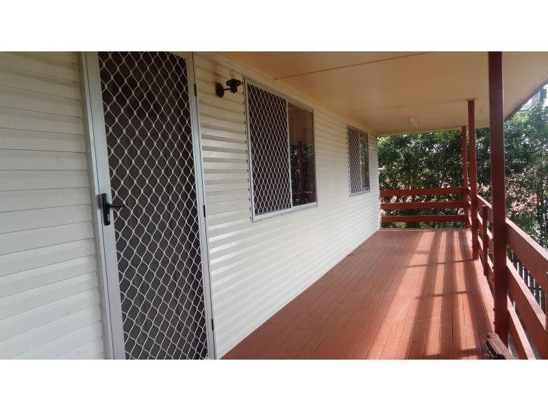 4 Oxley Street, Capalaba QLD 4157