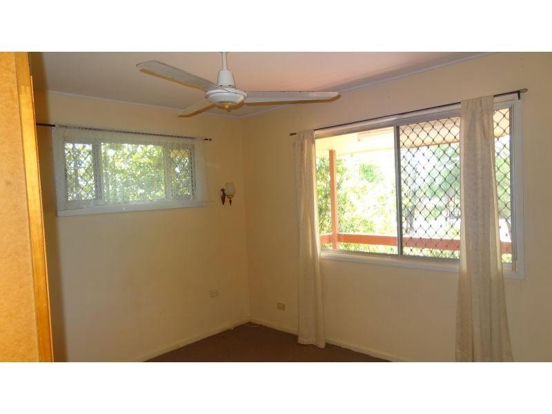 4 Oxley Street, Capalaba QLD 4157