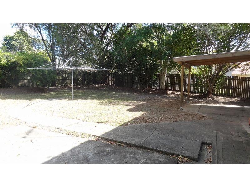 4 Oxley Street, Capalaba QLD 4157