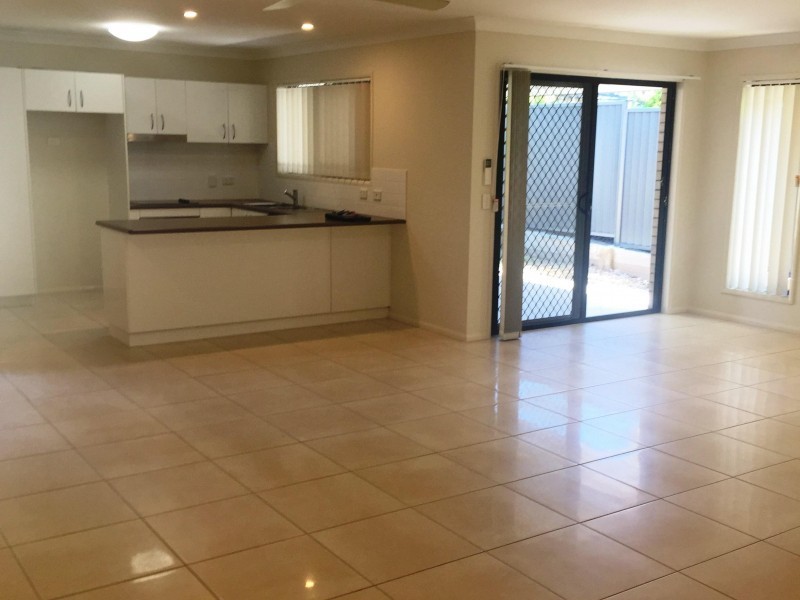 1/43 Willard Road, Capalaba QLD 4157