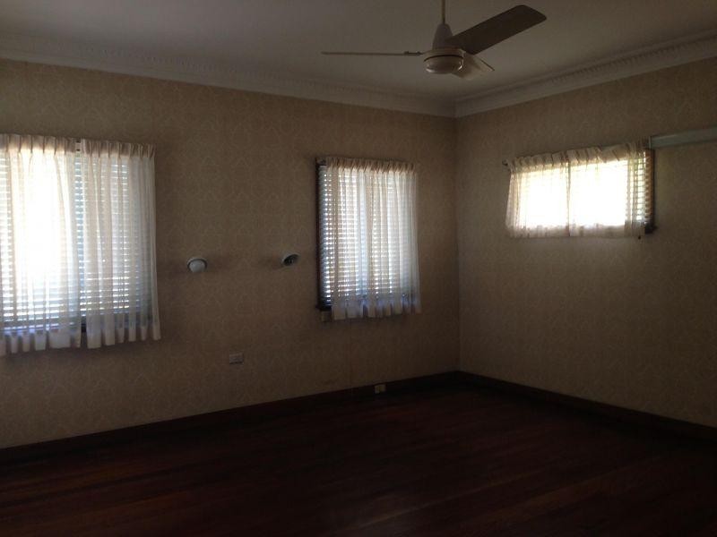 166 Sackville Street, Greenslopes QLD 4120