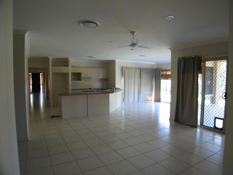 8 Ribonwood Street, Thornlands QLD 4164