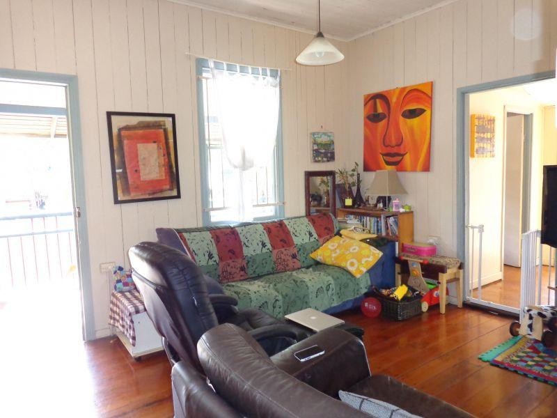 50 Baynes Street, Highgate Hill QLD 4101