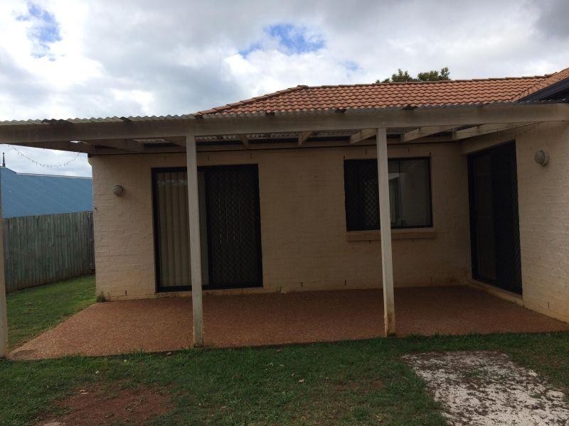 4 Admiral Court, Birkdale QLD 4159