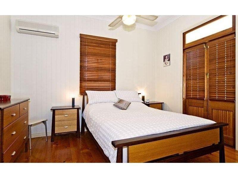 70 Norman Street, East Brisbane QLD 4169