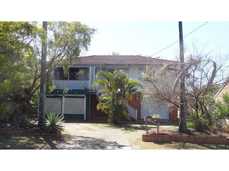 18 Rossinton Street, Birkdale QLD 4159